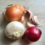 Zwiebeln & Knoblauch Zwiebeln & Knoblauch