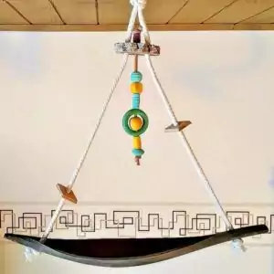 Kokosblattschaukel mit Spielschnur